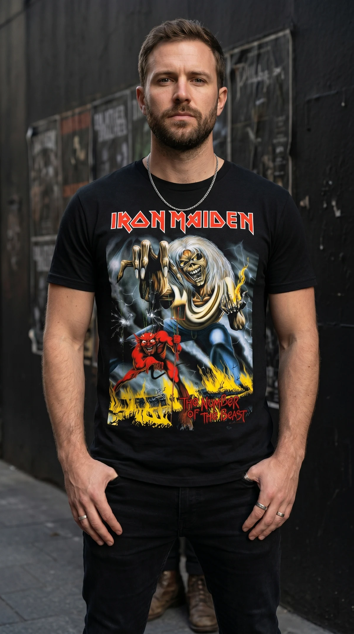 Camiseta Iron Maiden — vista 2 de 2